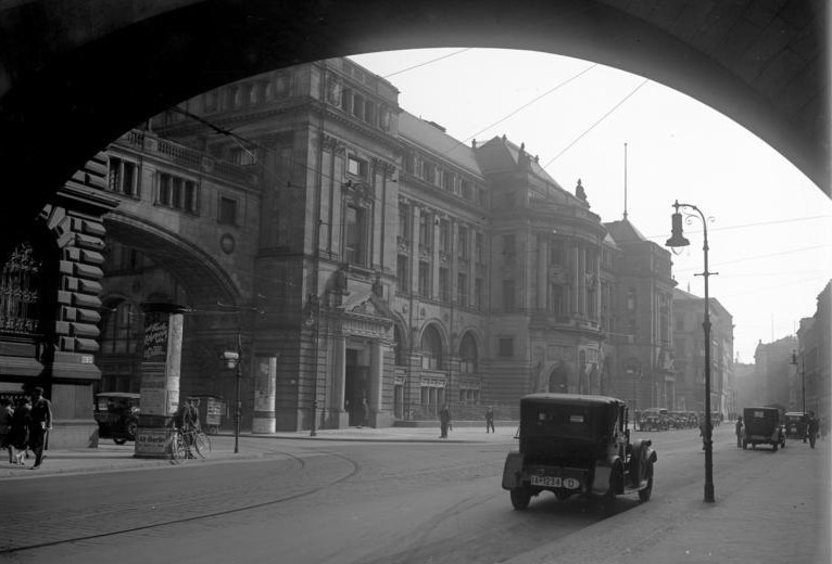 Deutsche Bank 1929