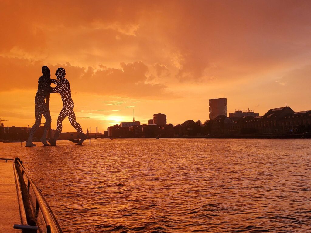 Sonnenuntergang auf der Spree