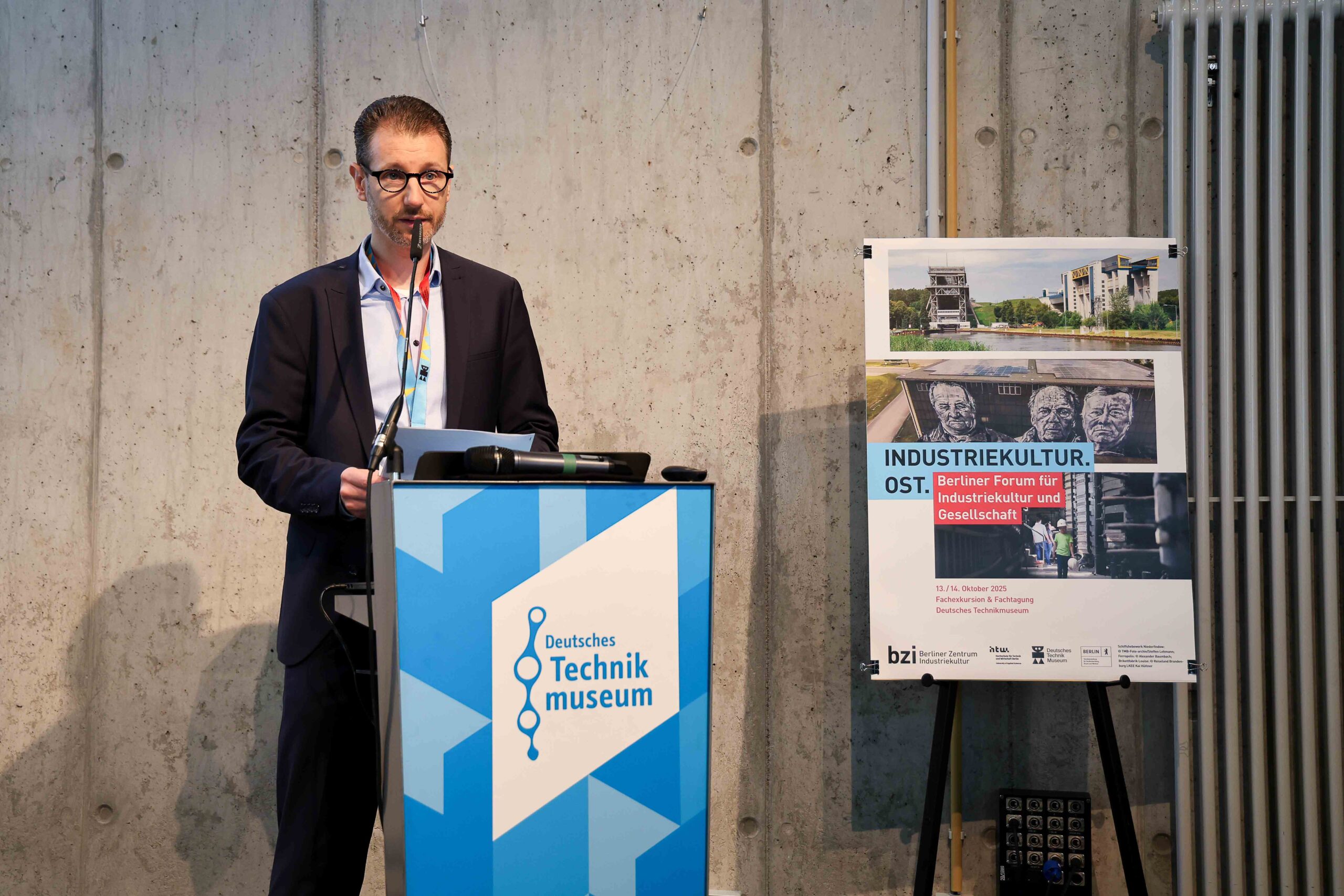 Dr. Nils-Christian Kallweit, Oberste Denkmalschutzbehörde / UNESCO-Welterbe Senatsverwaltung für Stadtentwicklung, Bauen und Wohnen | © bzi/Foto: Lea Gleisberg, 2025
