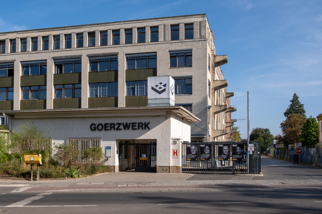 Außenansicht eines Gebäudes des Goerzwerks.
